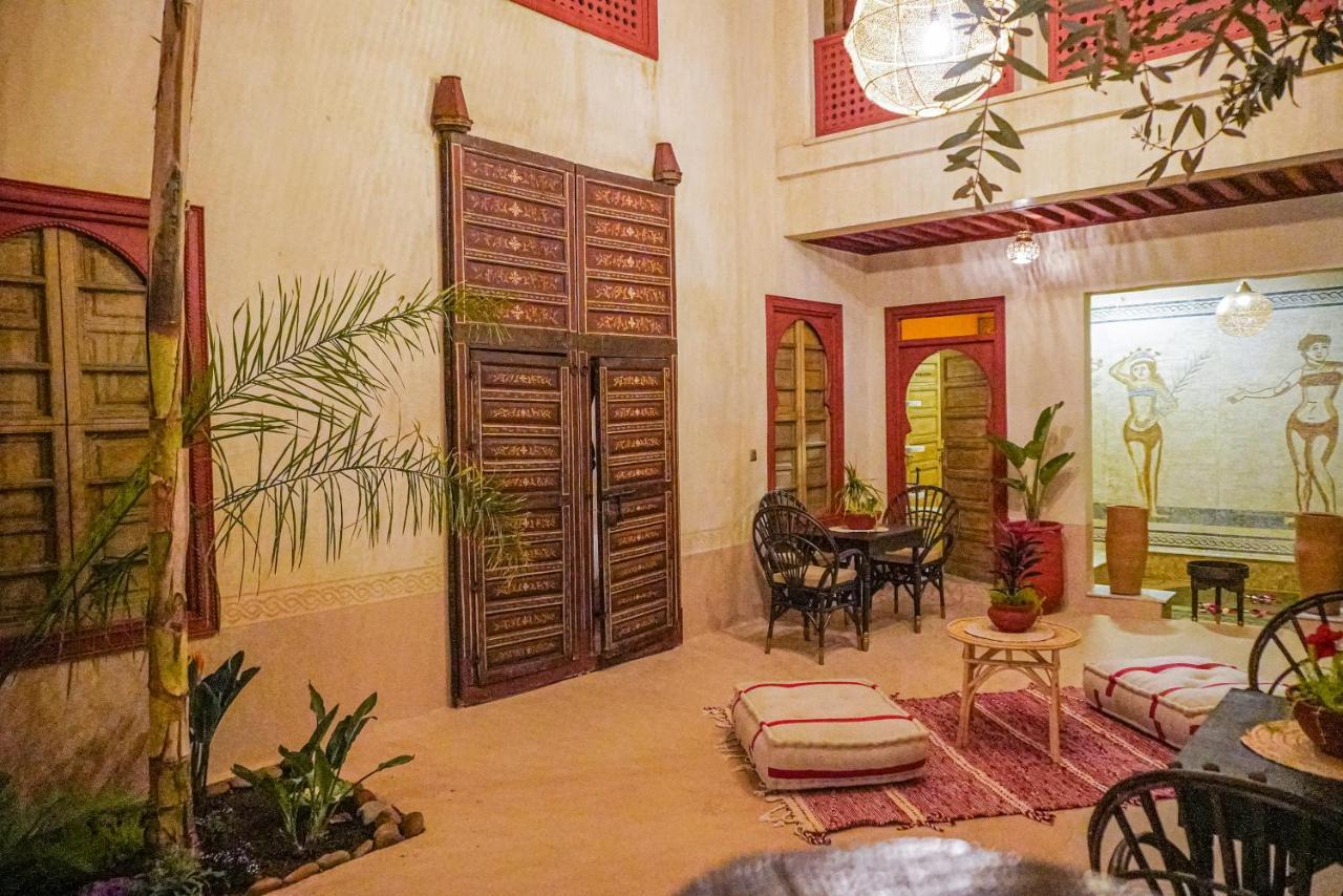 Riad Tassili Marrakech มาร์ราเกช ภายนอก รูปภาพ