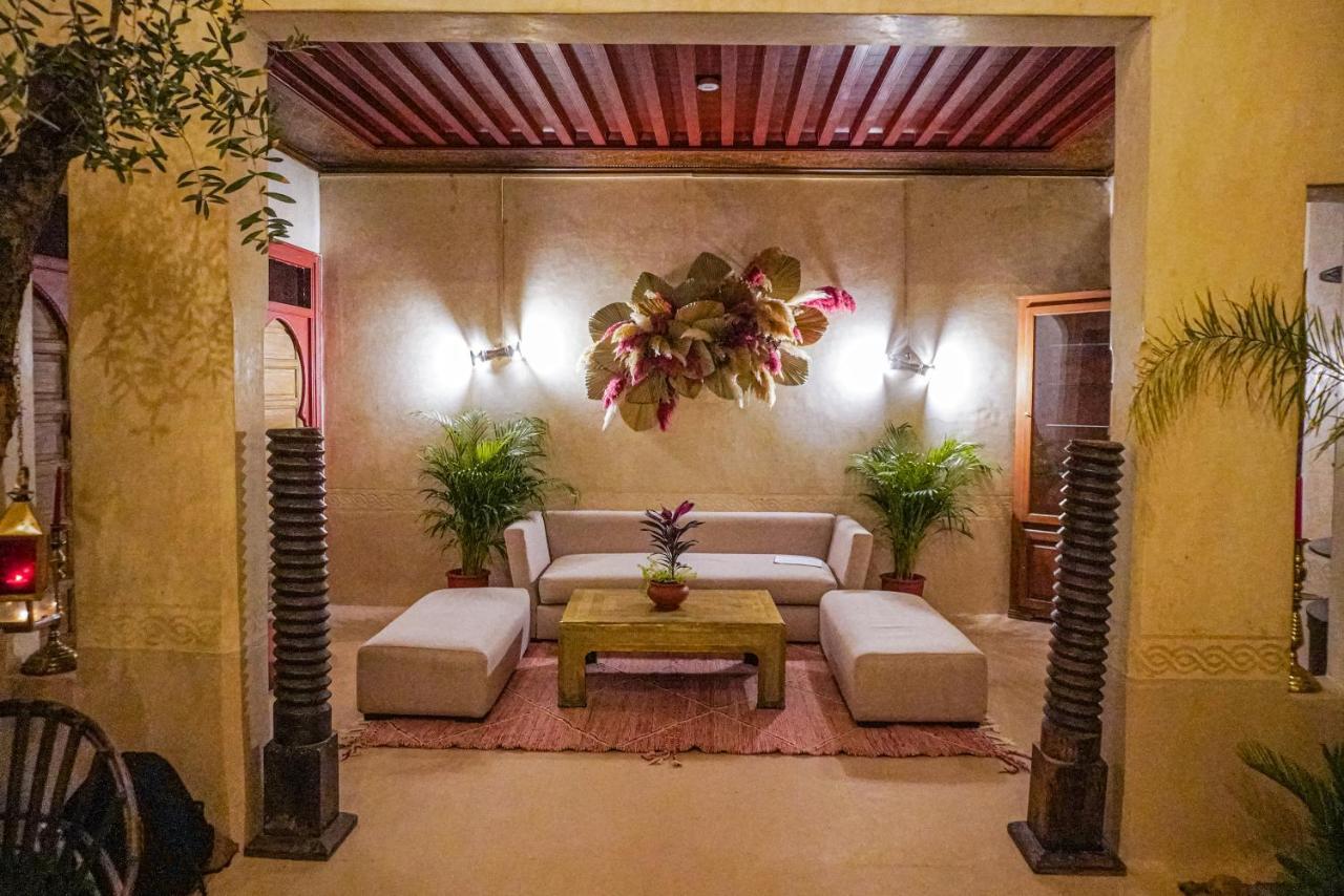 Riad Tassili Marrakech มาร์ราเกช ภายนอก รูปภาพ